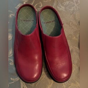 Women’s Merrell Slip-On Shoes Mules Slides, Size 6.5, Pepper Red